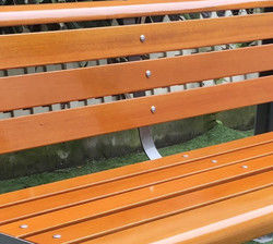 Modern Solid Wood Outdoor Bench Solid Timber Bench 1400mm 1800mm Long
