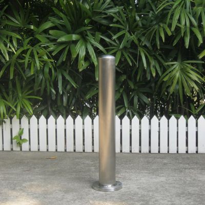 304 Stainless Steel Parking Bollards Water Proof Anti Corrosion