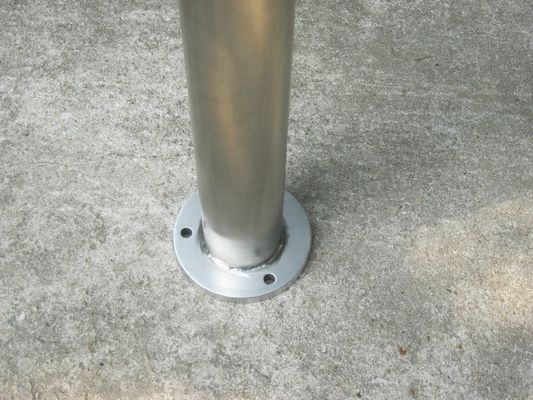 304 Stainless Steel Parking Bollards Water Proof Anti Corrosion