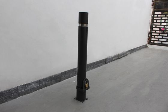 Rustproof Removable Safety Bollards , Mild Steel Bollard Durable For Outdoor